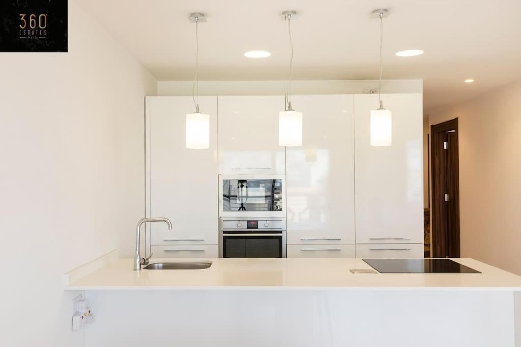 Modern 2Br Apt In The Quaint Village Of Marsaskala & Ac By 360 Estates Esterno foto