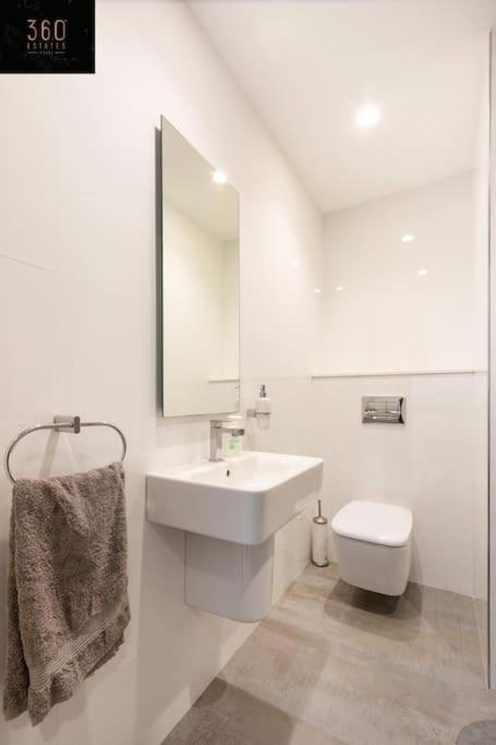 Modern 2Br Apt In The Quaint Village Of Marsaskala & Ac By 360 Estates Esterno foto